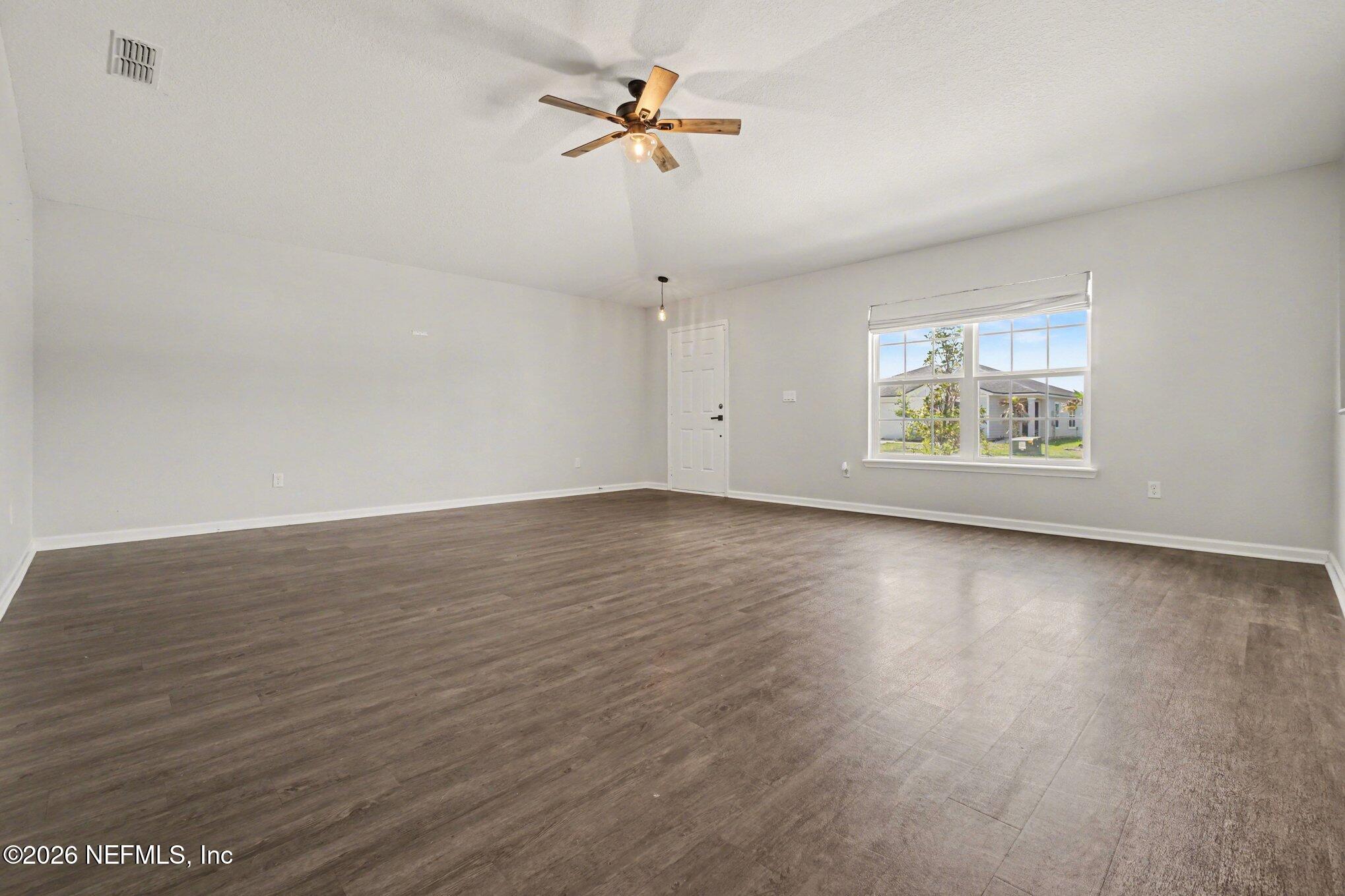 1519 Liberty Tree Place Jacksonville, FL 32221 - Photo 4 of 28 002_file_1151