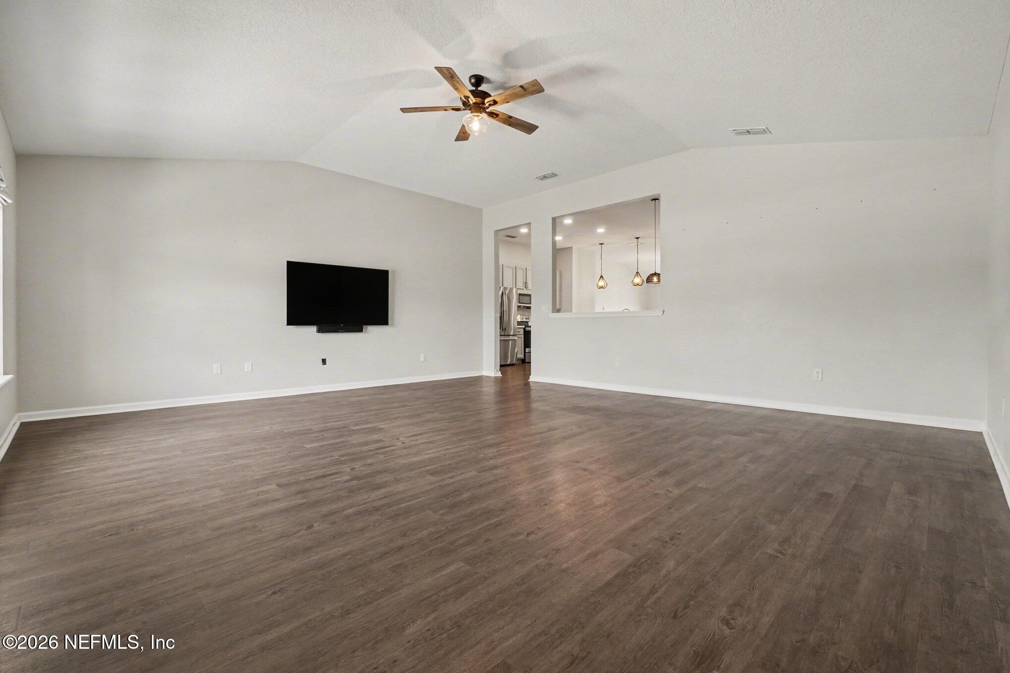 1519 Liberty Tree Place Jacksonville, FL 32221 - Photo 5 of 28 003_file_3582