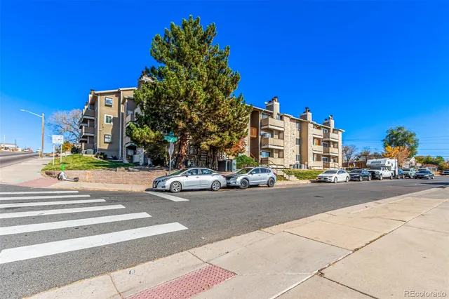 $210,000 | 2929 West Floyd Avenue, Unit 201, Denver, CO 80236