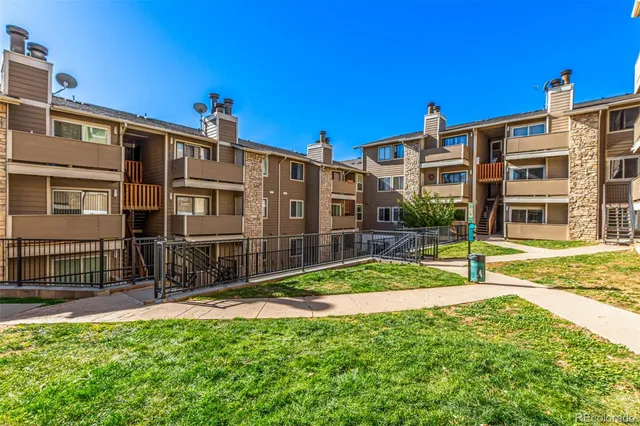 $210,000 | 2929 West Floyd Avenue, Unit 201, Denver, CO 80236