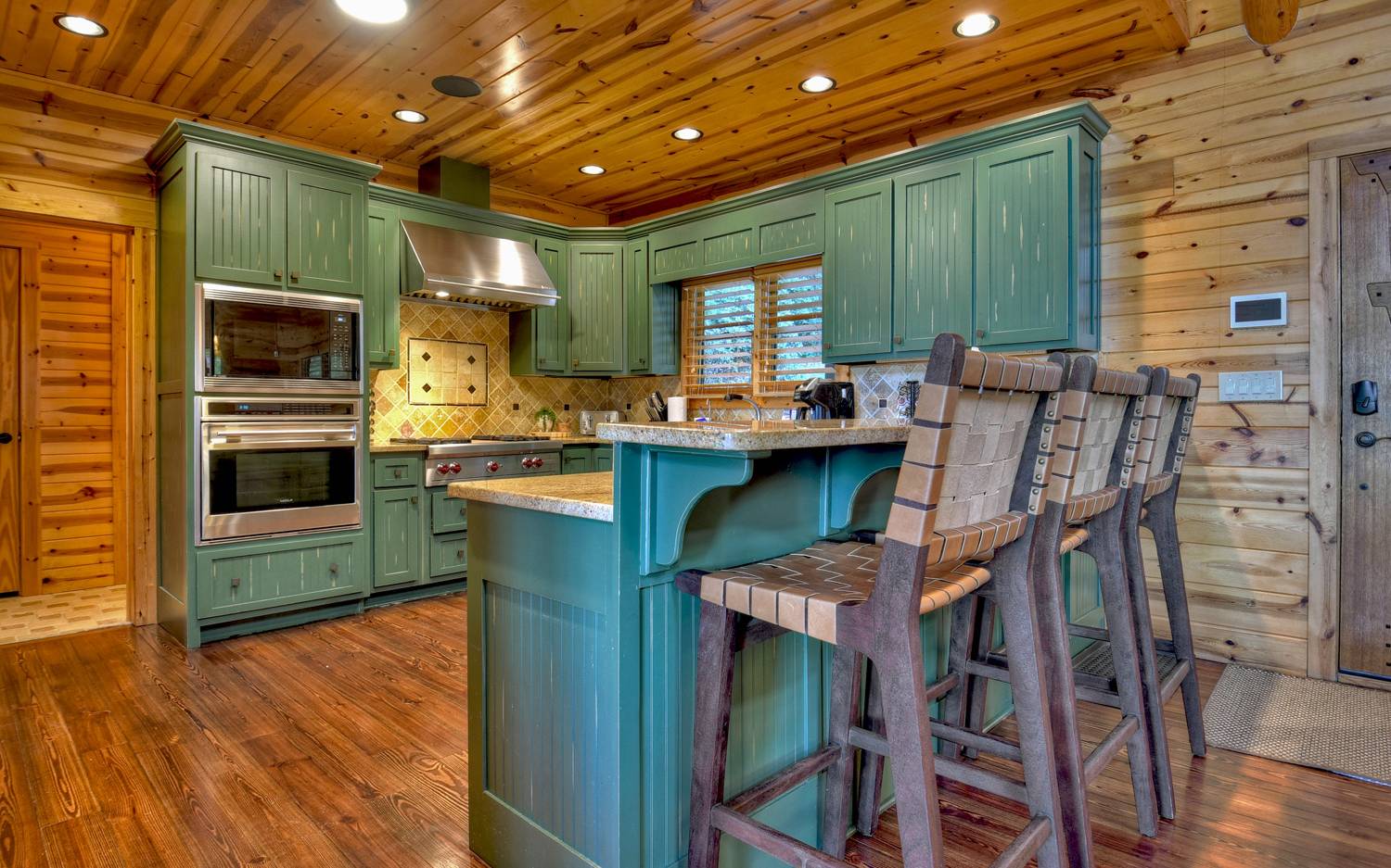 829 Lakeview Drive Blue Ridge, GA 30513 - Photo 7 of 53 Additional View