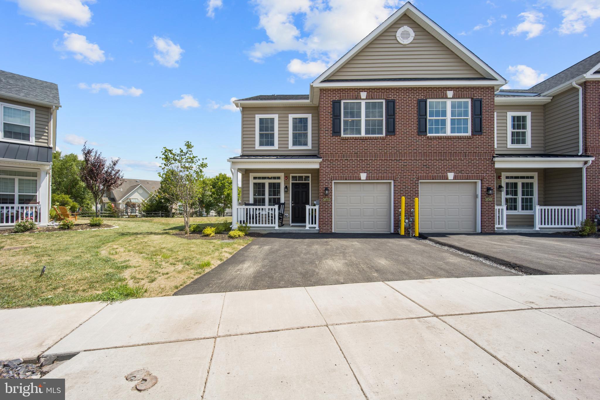 16723 River View Circle Bristol, PA 19007 - Photo 2 of 48