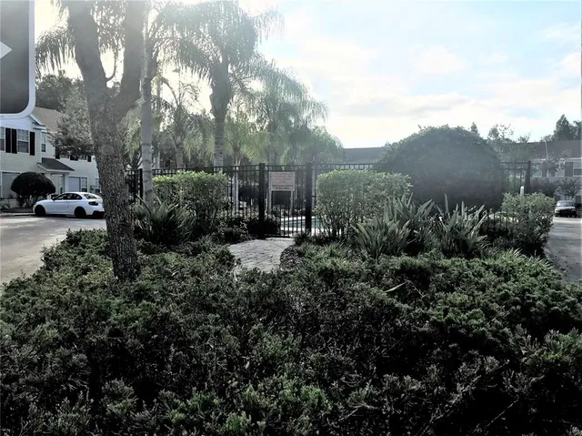 $1,650 | 10934 Black Swan Court, Seffner, FL 33584