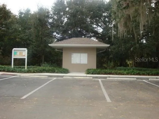 $1,650 | 10934 Black Swan Court, Seffner, FL 33584