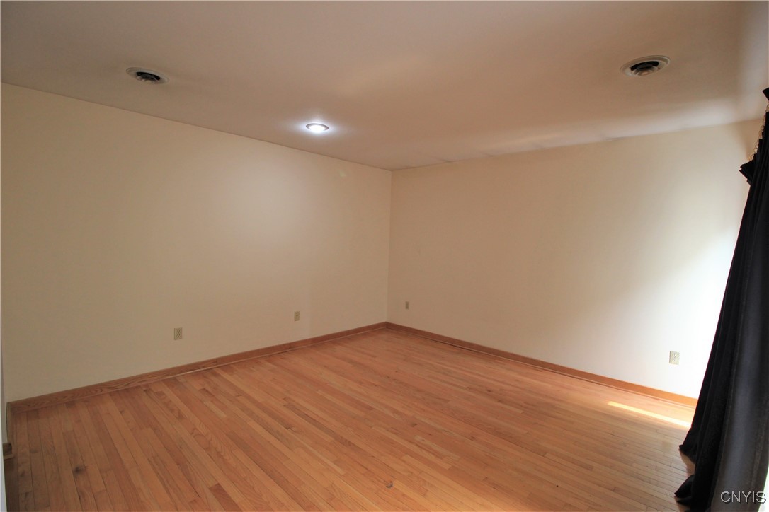 222 Shuart Avenue Syracuse, NY 13203 - Photo 12 of 16