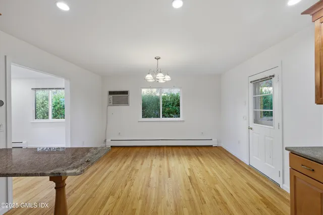 $6,000 | 37 Windy Knolls, Greenwich, CT 06831