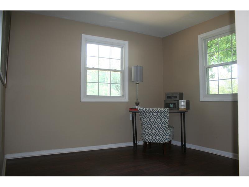 10445 Thompson Road Indianapolis, IN 46239 - Photo 13 of 16 Gallery Image 13