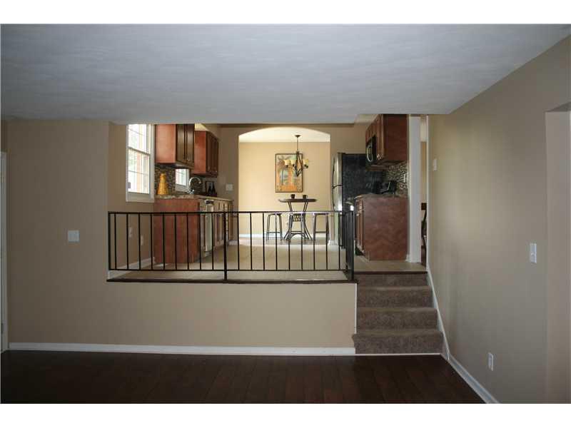 10445 Thompson Road Indianapolis, IN 46239 - Photo 8 of 16 Gallery Image 8