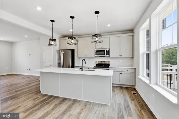 $2,390 | 241 Monteith Drive, Winchester, VA 22601