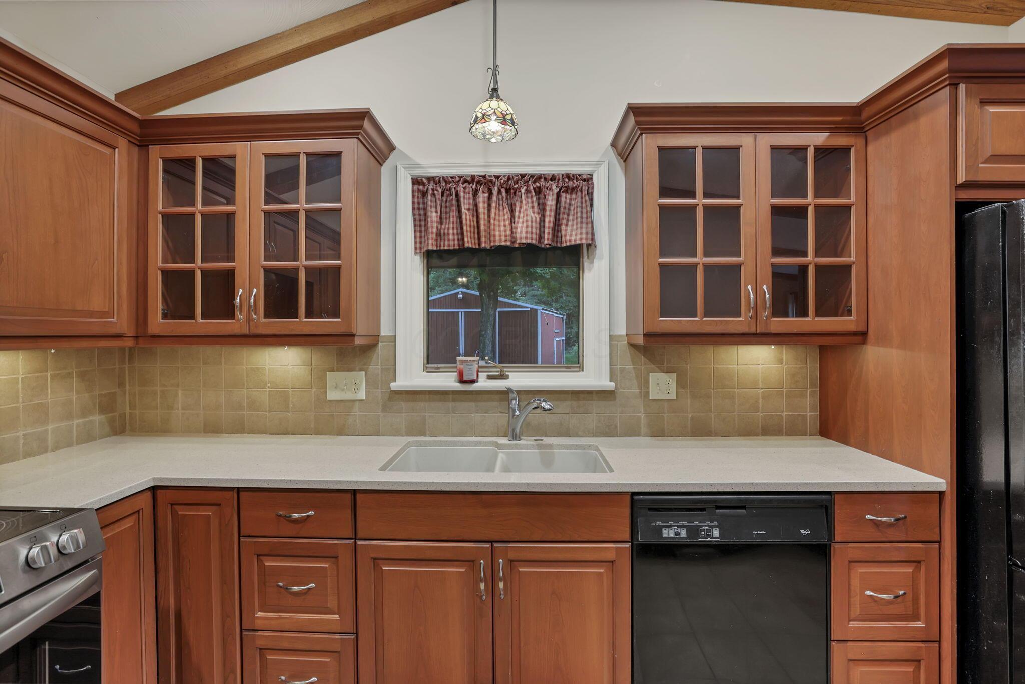 8615 Benson Road Northwest Carroll, OH 43112 - Photo 24 of 68 23-web-or-mls-_S5A2305