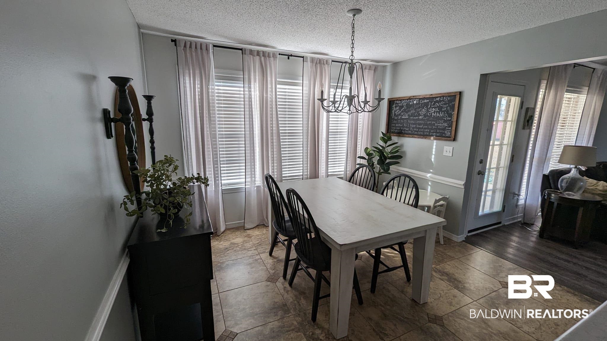 16246 Setter Circle Foley, AL 36535 - Photo 10 of 20 Dining Room