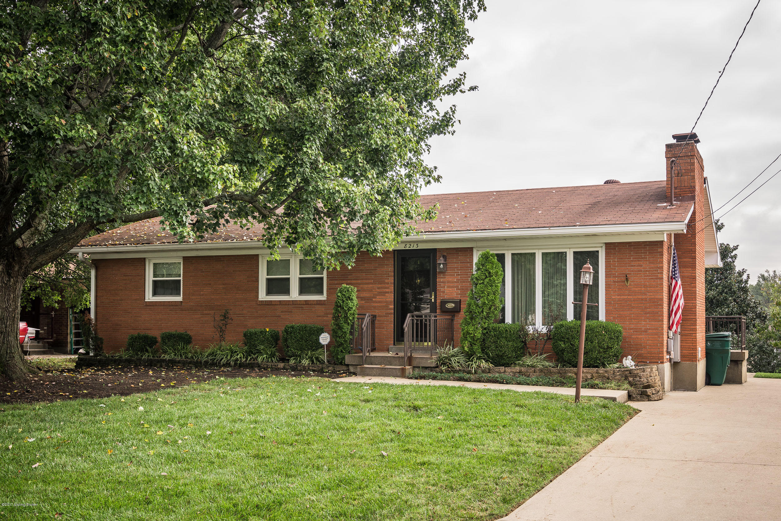 8213 Delido Road Louisville, KY 40219 - Photo 45 of 45 8218