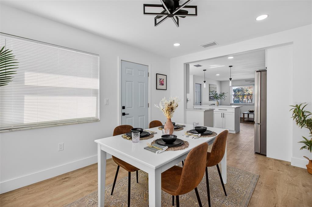 651 20th Street Northwest Largo, FL 33770 - Photo 14 of 42