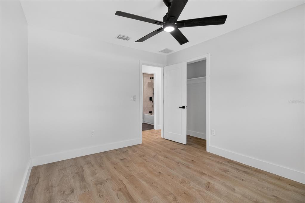 651 20th Street Northwest Largo, FL 33770 - Photo 26 of 42