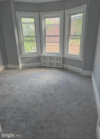 $2,500 | 393 North York Street, Pottstown, PA 19464