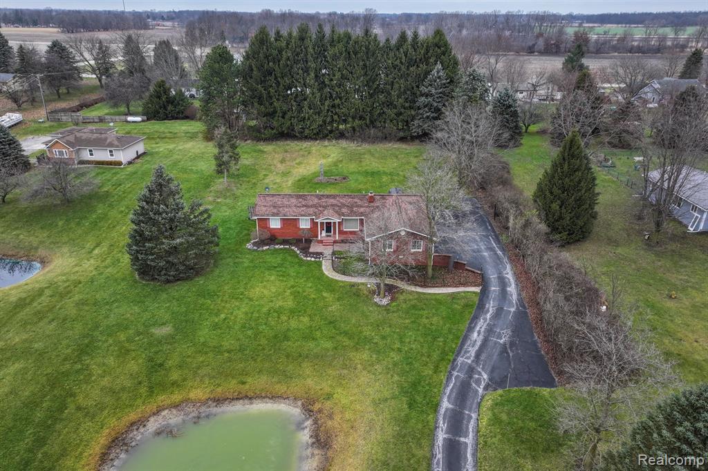 4920 Milett Road Fowlerville, MI 48836 - Photo 15 of 47