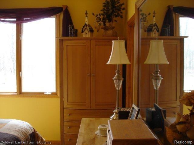 8485 Schrepfer Road Howell, MI 48855 - Photo 6 of 22 Master Bdrm