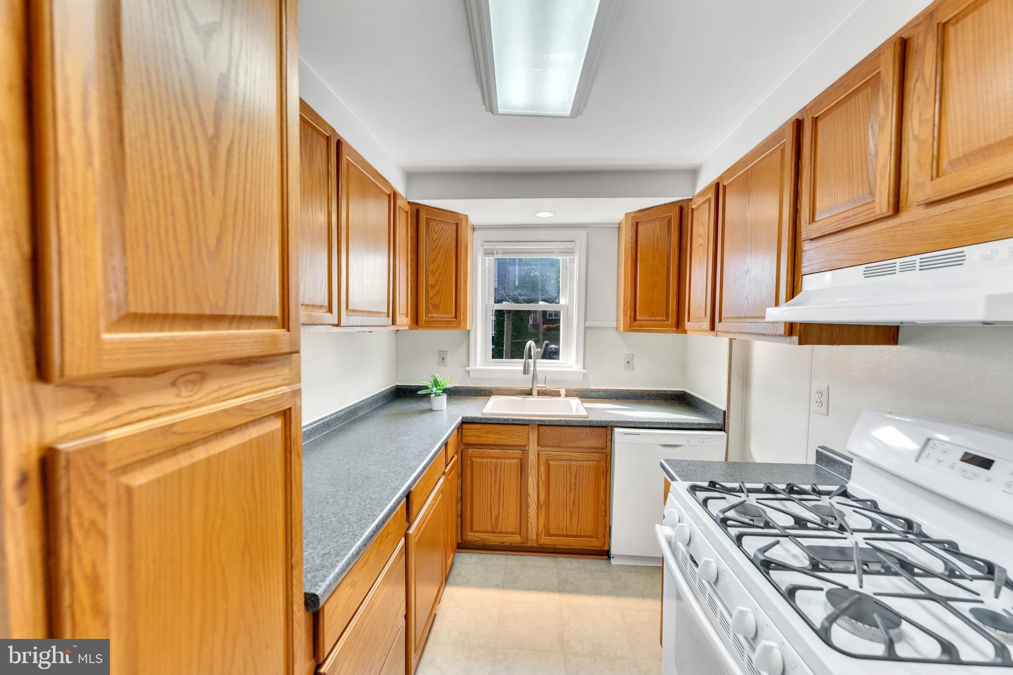4008 Redden Road Drexel Hill, PA 19026 - Photo 15 of 28 Gallery Image 15