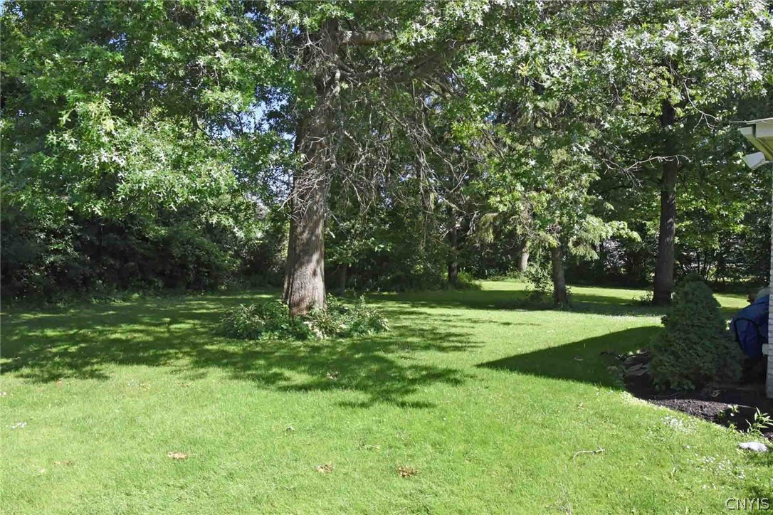 129 Gilbert Road New Hartford, NY 13413 - Photo 22 of 25