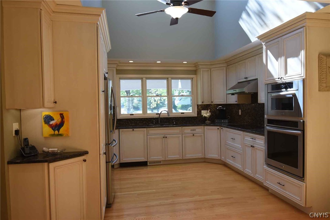 129 Gilbert Road New Hartford, NY 13413 - Photo 5 of 25