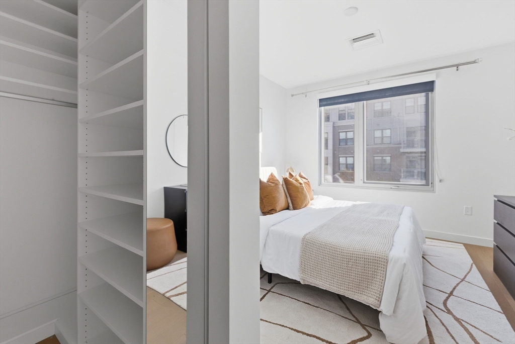 45 Lewis Street, Unit 303 Boston, MA 02128 - Photo 14 of 34