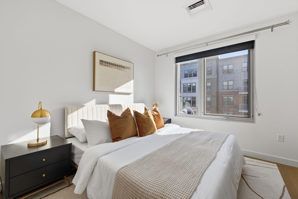 45 Lewis Street, Unit 303 Boston, MA 02128 - Photo 15 of 34