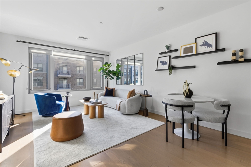 45 Lewis Street, Unit 303 Boston, MA 02128 - Photo 4 of 34