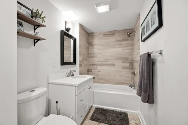 $625,000 | 5422 North Natoma Avenue, Chicago, IL 60656