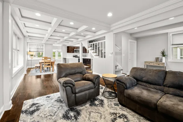 $625,000 | 5422 North Natoma Avenue, Chicago, IL 60656