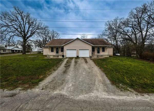 $250,000 | 301 10th Street, Crocker, MO 65452