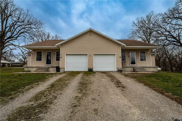 $250,000 | 301 10th Street, Crocker, MO 65452
