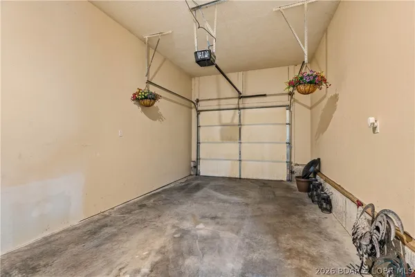 $250,000 | 301 10th Street, Crocker, MO 65452