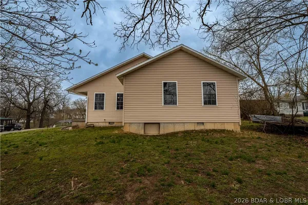 $250,000 | 301 10th Street, Crocker, MO 65452