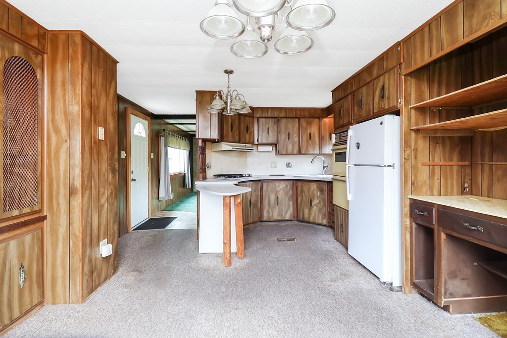 268 Palmer Road, Unit 64 Monson, MA 01057 - Photo 6 of 23