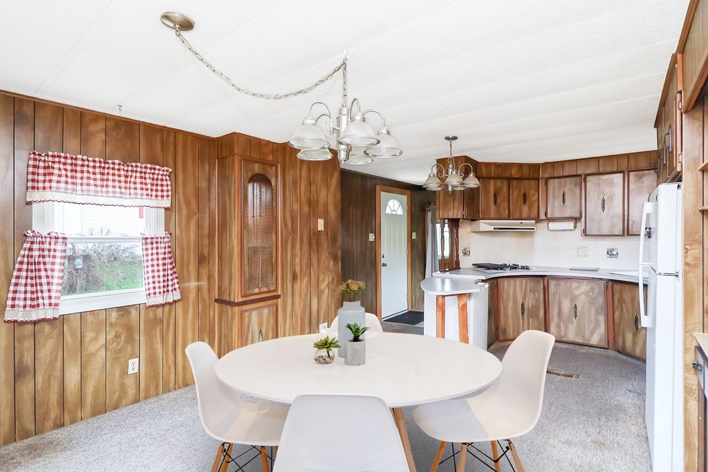 268 Palmer Road, Unit 64 Monson, MA 01057 - Photo 7 of 23