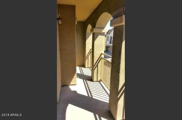 $1,950 | 2250 East Deer Valley Drive, Unit 29, Phoenix, AZ 85024