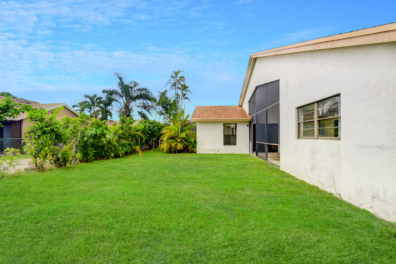 20963 Rustlewood Avenue Boca Raton, FL 33428 - Photo 5 of 56 Back yard