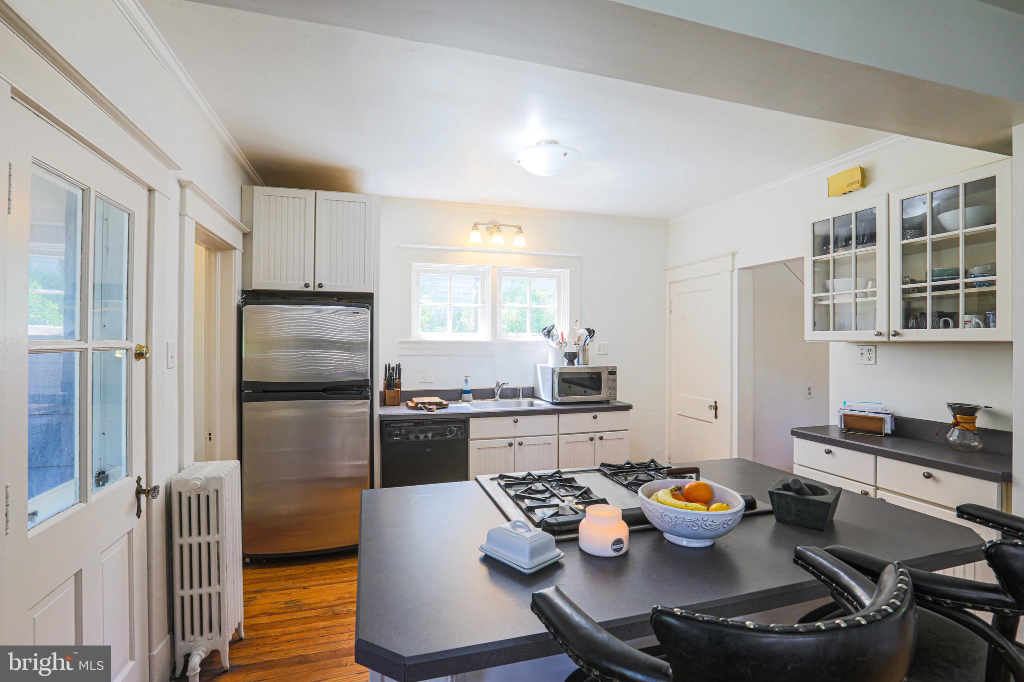 6009 Sycamore Road Baltimore, MD 21212 - Photo 13 of 26 Gallery Image 13