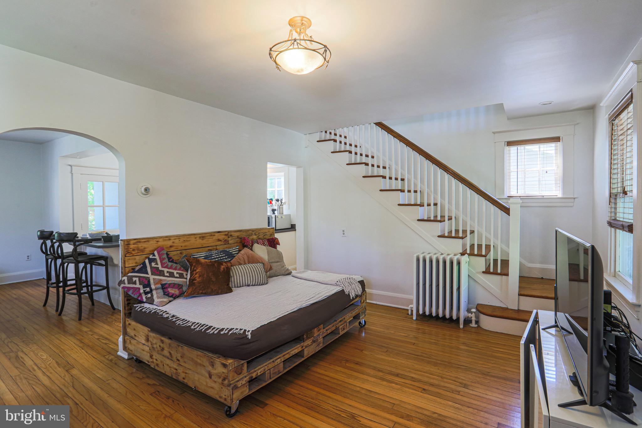 6009 Sycamore Road Baltimore, MD 21212 - Photo 3 of 26 Gallery Image 3