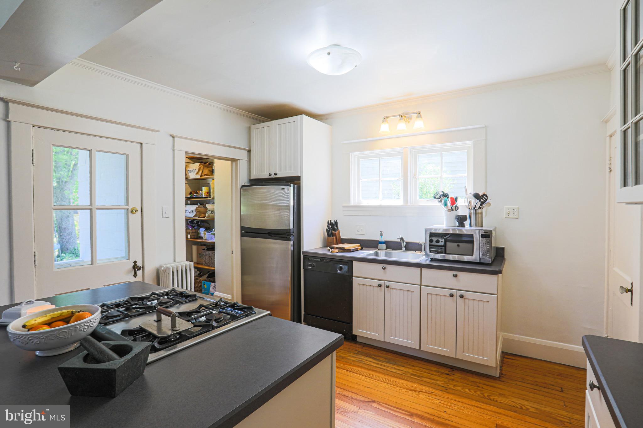 6009 Sycamore Road Baltimore, MD 21212 - Photo 10 of 26 Gallery Image 10