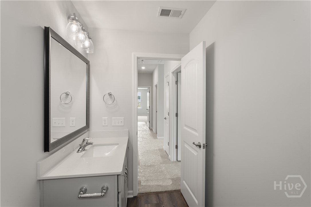 29 Blues Drive Pooler, GA 31322 - Photo 15 of 40 Upstairs hall bathroom