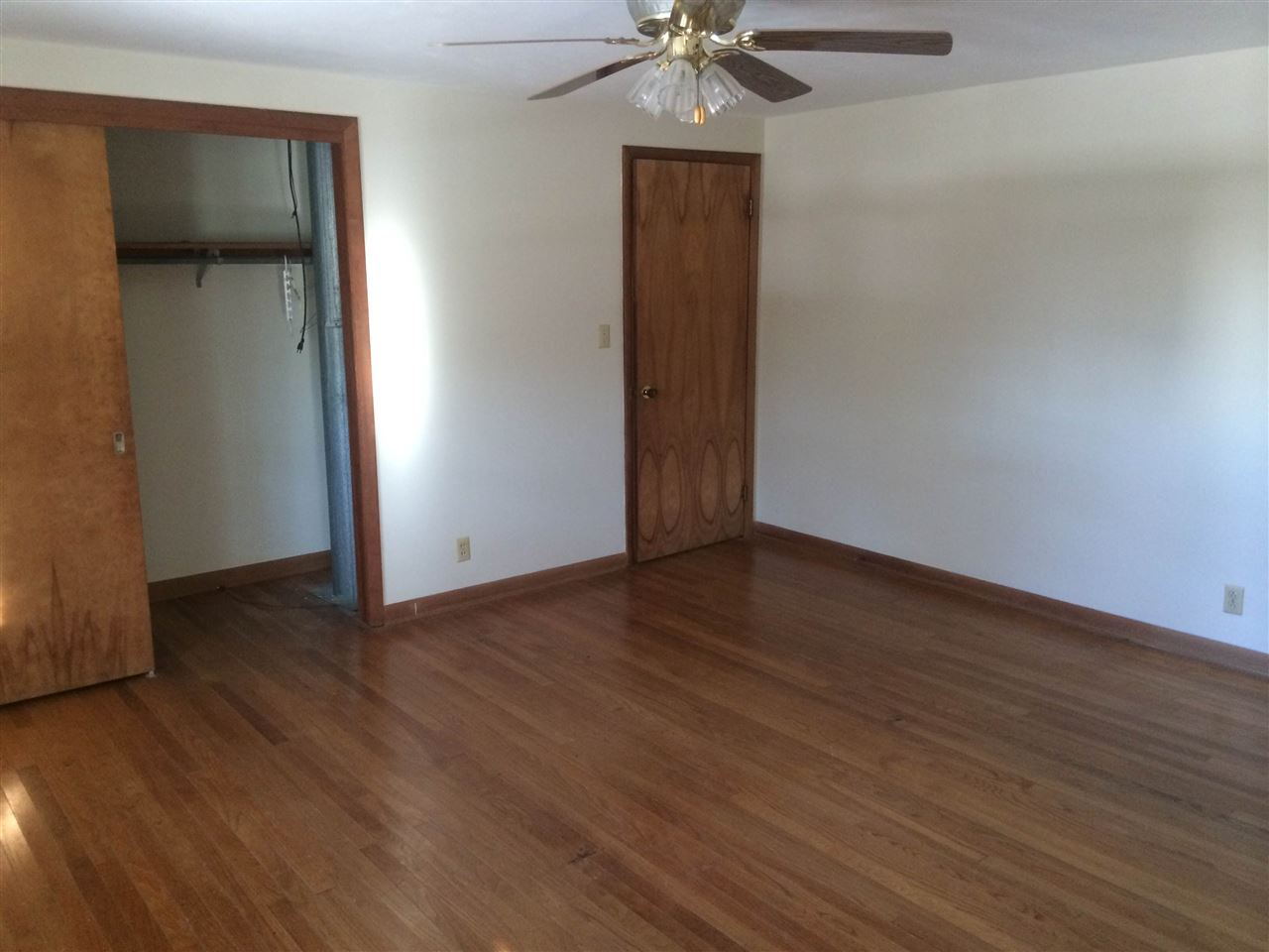 239 South Cataract Road Spencer, IN 47460 - Photo 5 of 8 Gallery Image 5