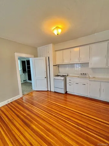 $1,195 | 1400 Monroe Street, Denver, CO 80206