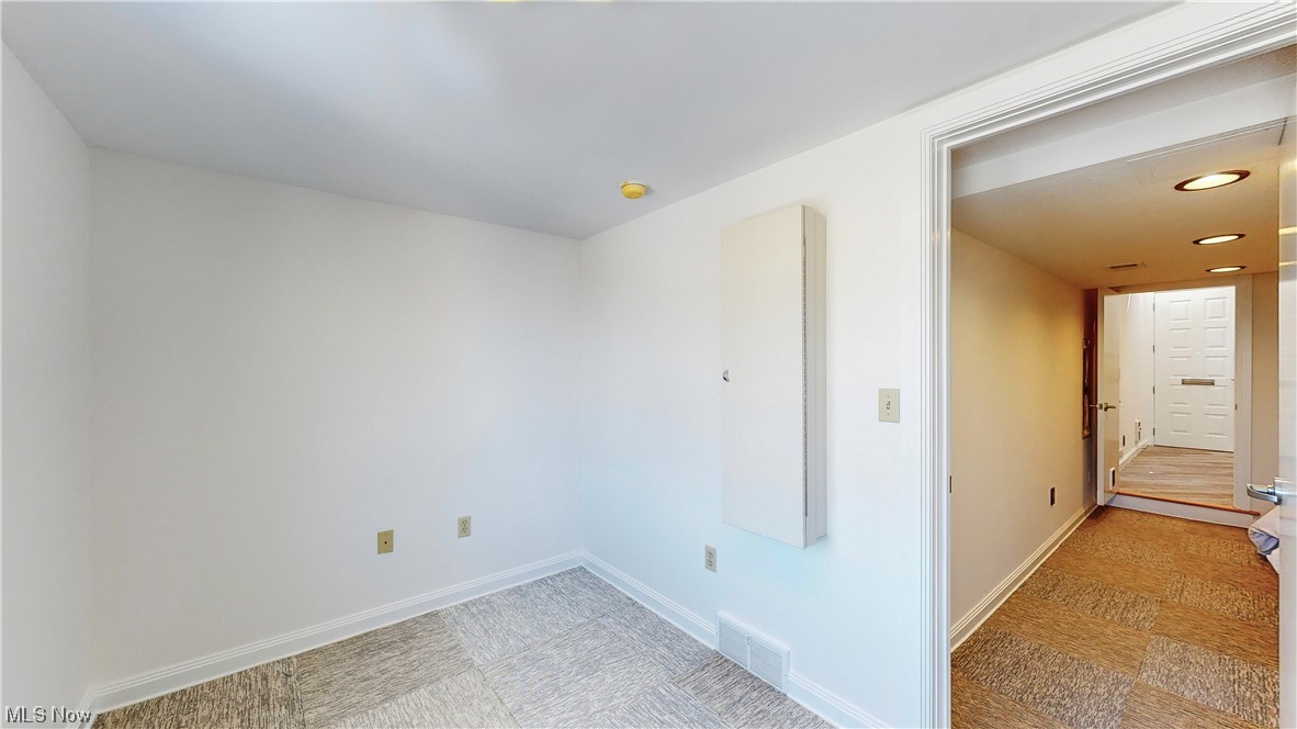 2315 Edgehill Road Cleveland, OH 44106 - Photo 28 of 43 Gallery Image 28