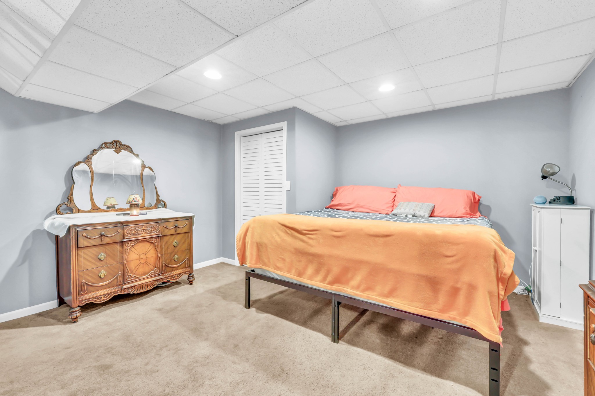 1440 McClardy Road Clarksville, TN 37042 - Photo 23 of 33 a bedroom with a bed and a dresser