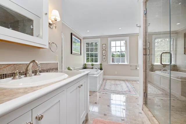 $1,689,000 | 39 Elm Street, Unit B, Woodstock, VT 05091