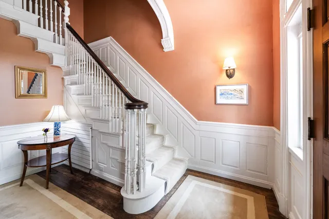 $1,689,000 | 39 Elm Street, Unit B, Woodstock, VT 05091