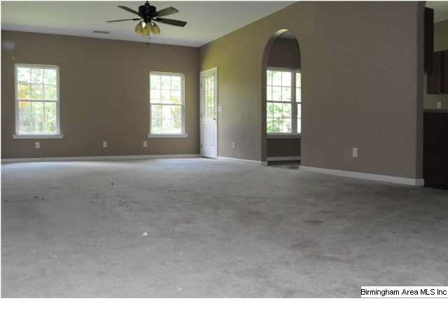 816 Overlook Circle Bessemer, AL 35023 - Photo 3 of 13