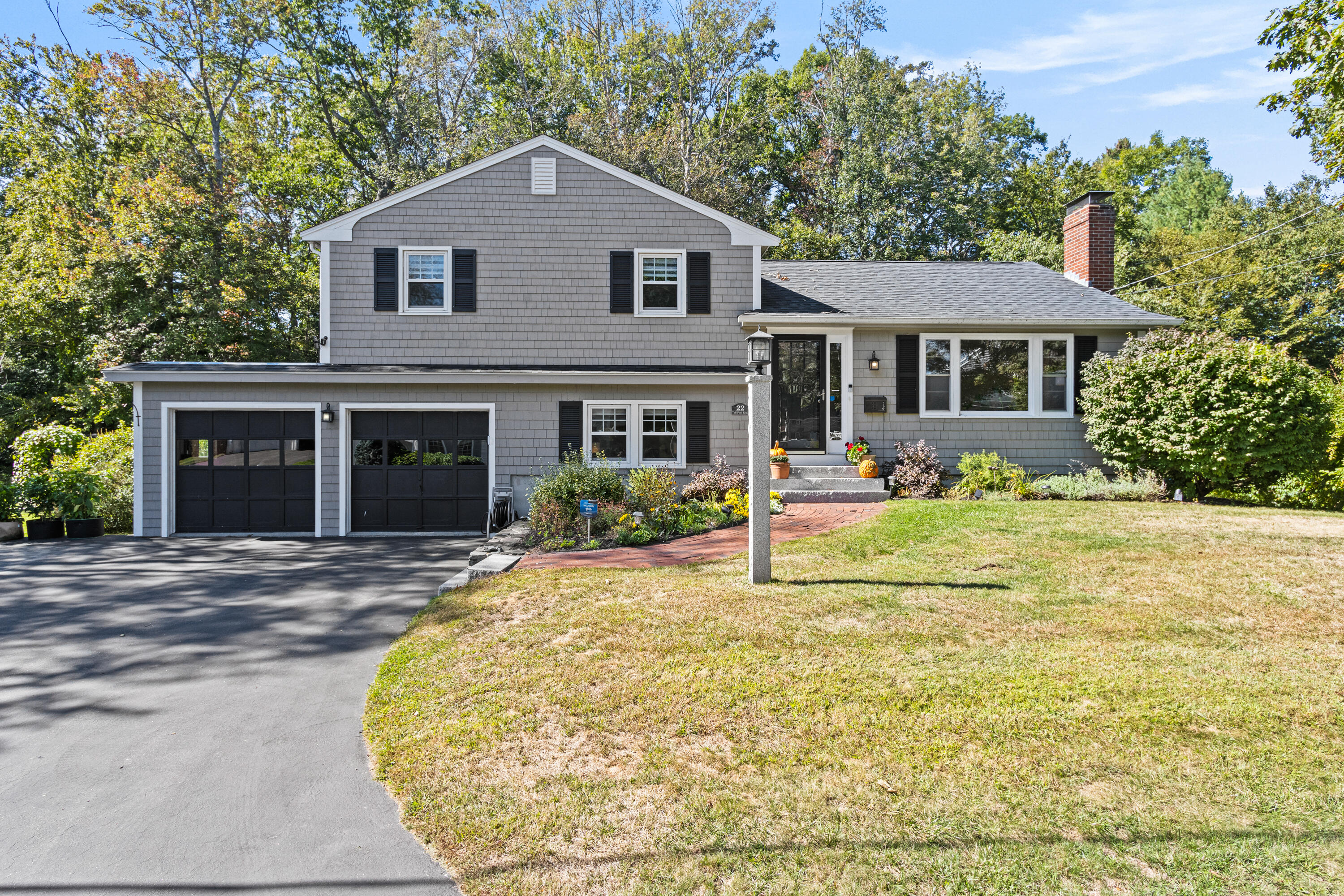 22 Tall Pine Road Cape Elizabeth, ME 04107 - Photo 1 of 35 1