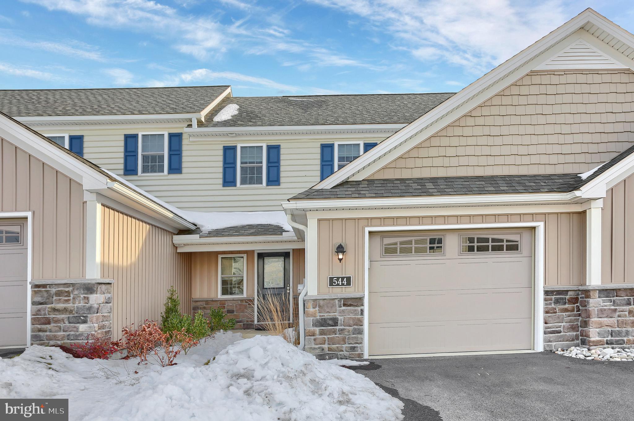 544 White Chapel Road Lancaster, PA 17603 - Photo 2 of 32